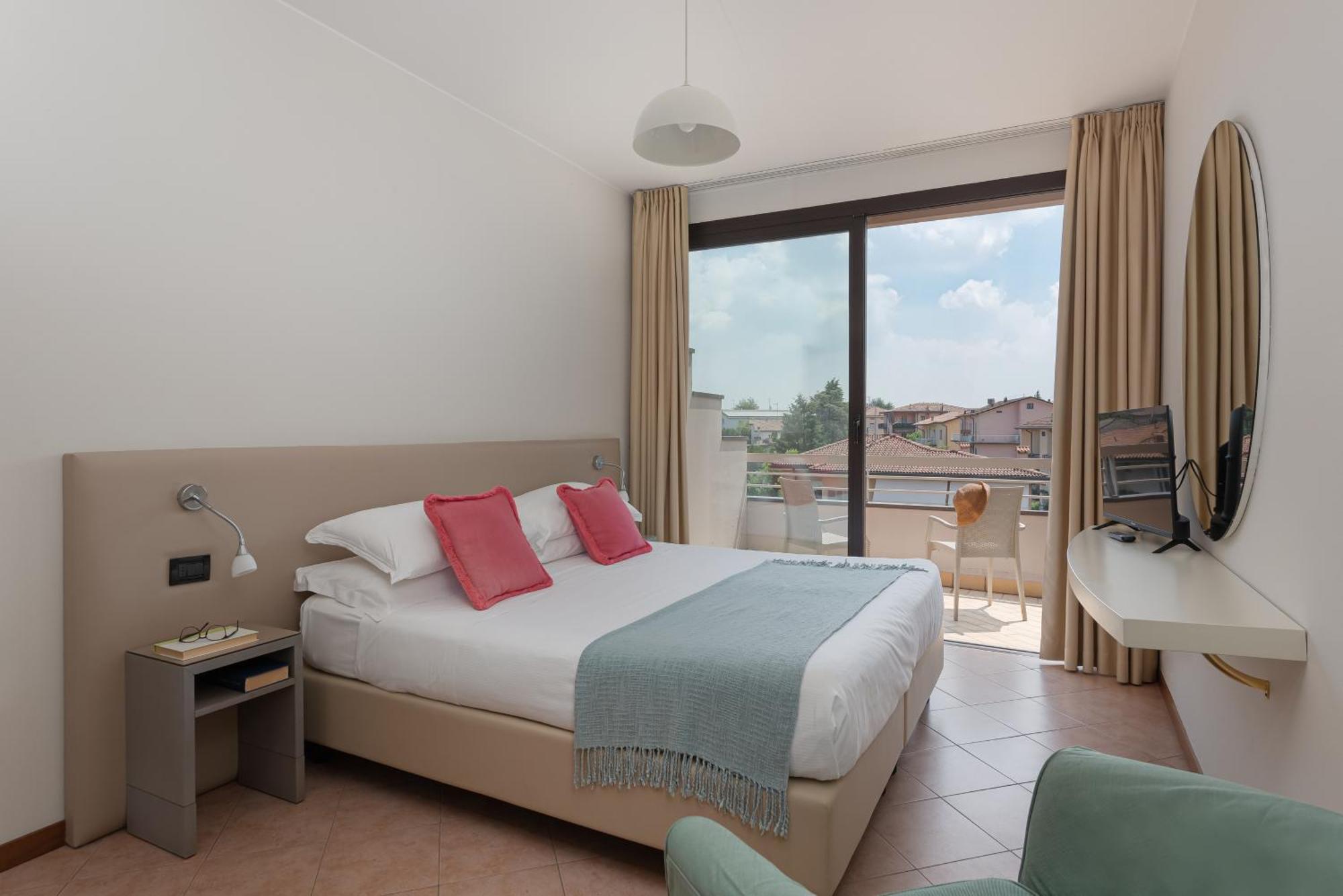 Il Sogno Apartments Desenzano del Garda Eksteriør billede