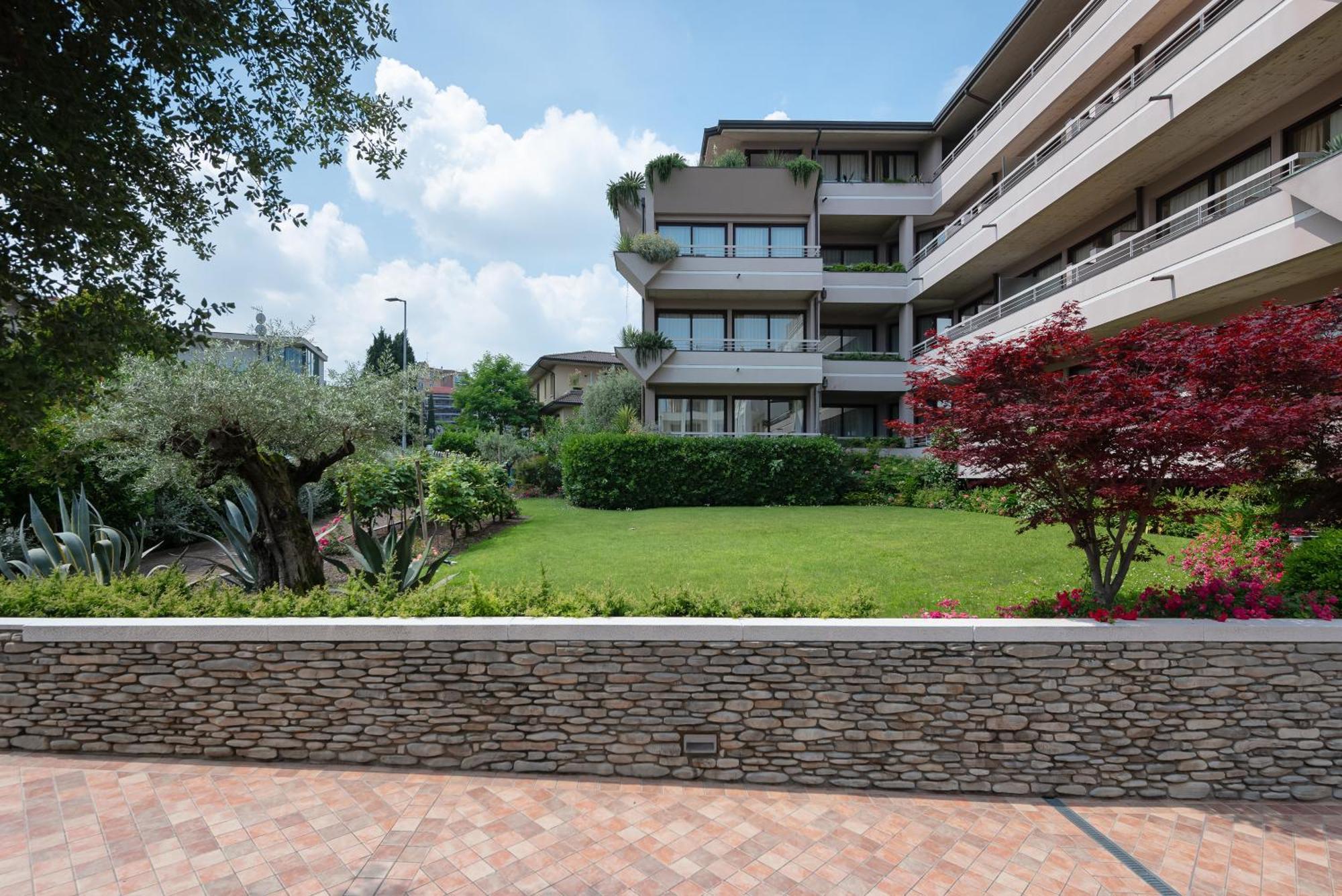 Il Sogno Apartments Desenzano del Garda Eksteriør billede